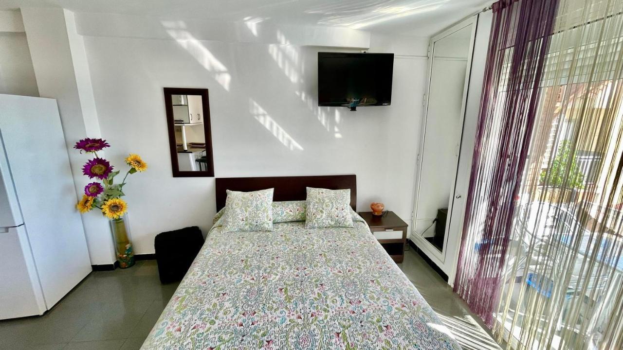 Apartament Bulto Carihuela Torremolinos Zewnętrze zdjęcie